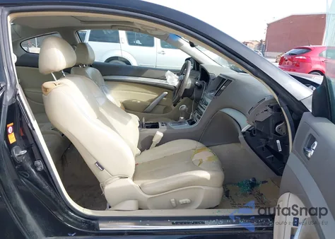 2009 Infiniti G37 z USA, uszkodzony, nr VIN JNKCV64F69M654036